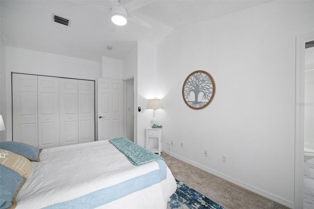 2843 THAXTON DRIVE 33, Palm Harbor, FL 34684