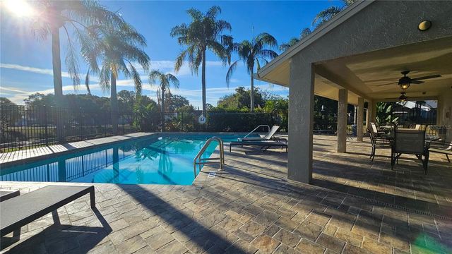 2843 THAXTON DRIVE 33, Palm Harbor, FL 34684