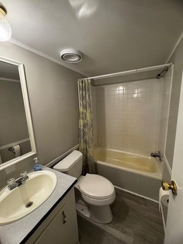 6430 Legendary Lane, Wedgefield, SC 29168