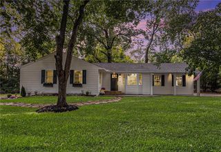 9222 Belinder Road, Leawood, KS 66206