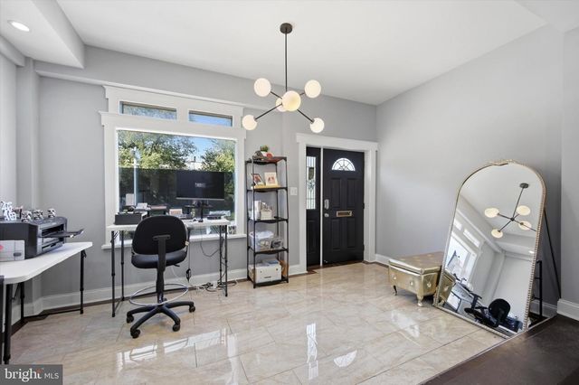 6224 CEDAR AVE, Philadelphia, PA 19143