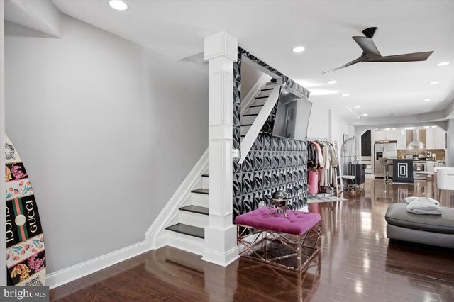 6224 CEDAR AVE, Philadelphia, PA 19143