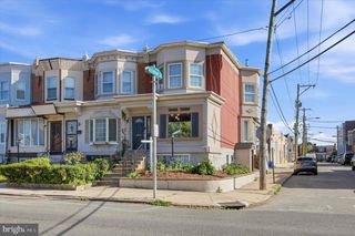 6224 CEDAR AVE, Philadelphia, PA 19143