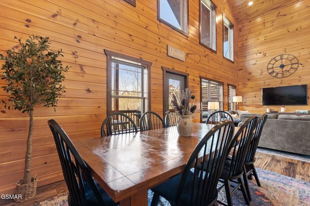 668 Stockton Drive, Sevierville, TN 37876