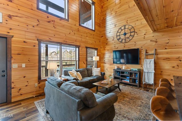 668 Stockton Drive, Sevierville, TN 37876