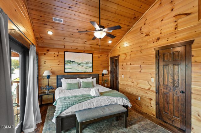 668 Stockton Drive, Sevierville, TN 37876