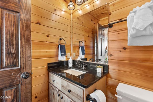 668 Stockton Drive, Sevierville, TN 37876