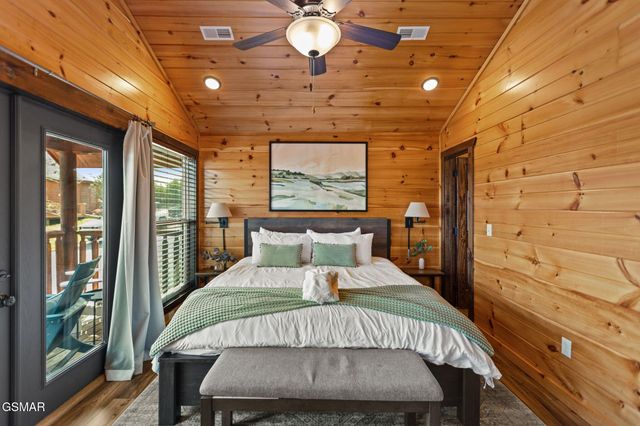 668 Stockton Drive, Sevierville, TN 37876