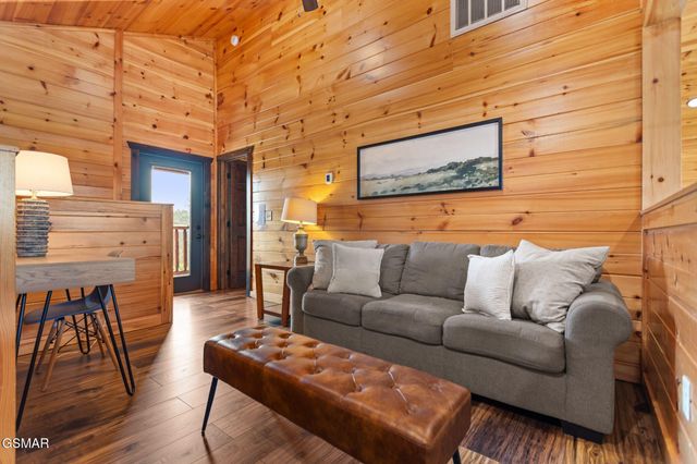 668 Stockton Drive, Sevierville, TN 37876