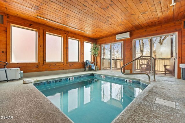 668 Stockton Drive, Sevierville, TN 37876