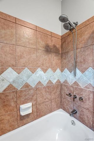 5923 Scanlan Avenue, St Louis, MO 63139