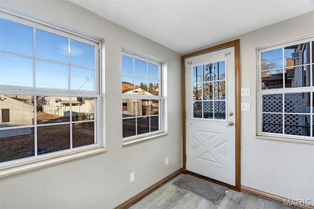 5923 Scanlan Avenue, St Louis, MO 63139