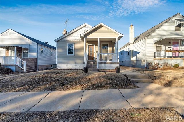 5923 Scanlan Avenue, St Louis, MO 63139