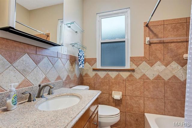 5923 Scanlan Avenue, St Louis, MO 63139