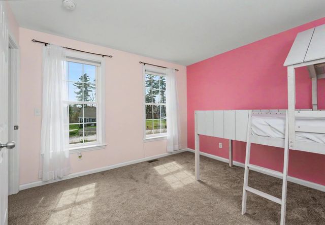 3 Jadyns Way, Raymond, NH 03077