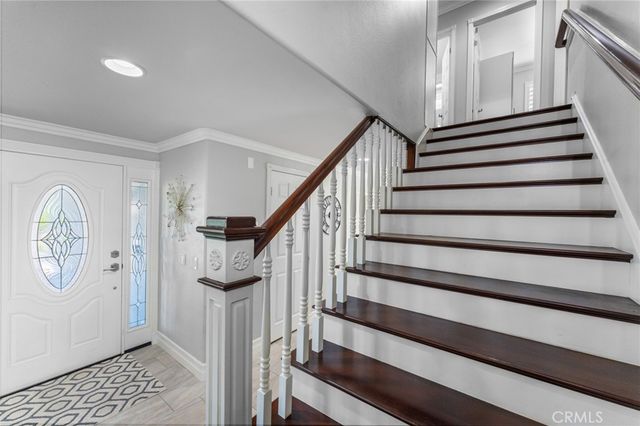 25805 Chapel Hill, Lake Forest, CA 92630