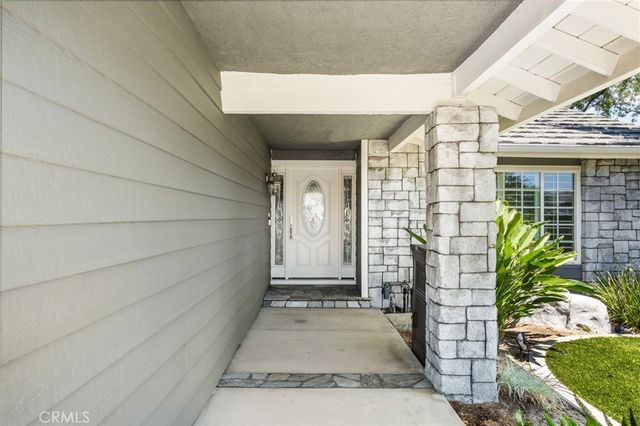 25805 Chapel Hill, Lake Forest, CA 92630