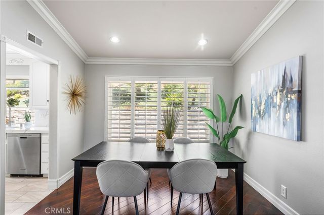 25805 Chapel Hill, Lake Forest, CA 92630