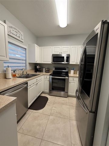4117 NE 24th Drive, Homestead, FL 33033