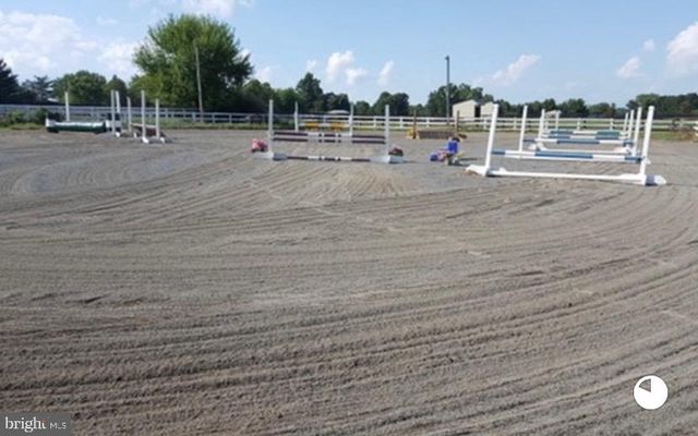 22244 SAM FRED RD, Middleburg, VA 20117