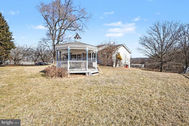 22244 SAM FRED RD, Middleburg, VA 20117