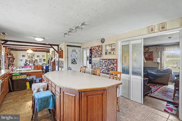 22244 SAM FRED RD, Middleburg, VA 20117