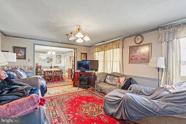 22244 SAM FRED RD, Middleburg, VA 20117