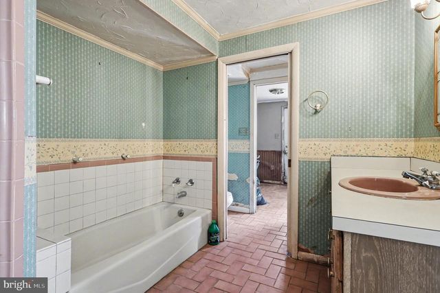 22244 SAM FRED RD, Middleburg, VA 20117