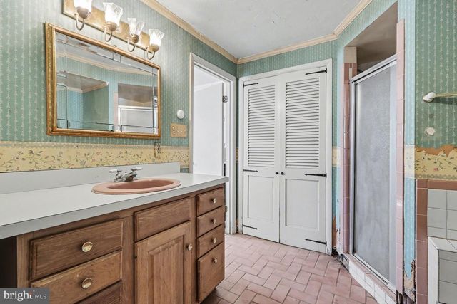 22244 SAM FRED RD, Middleburg, VA 20117