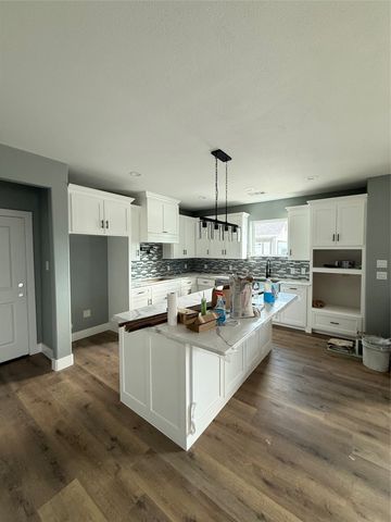 1920 Brown Street, Balch Springs, TX 75180