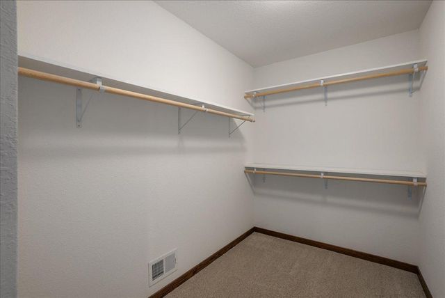 1633 Rolling Hills Lane, River Falls, WI 54022