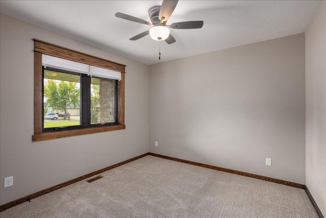 1633 Rolling Hills Lane, River Falls, WI 54022