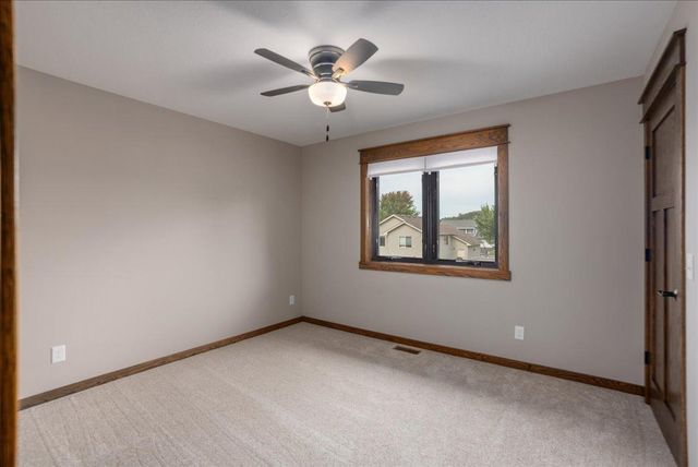 1633 Rolling Hills Lane, River Falls, WI 54022