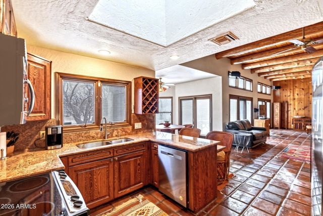 1366 E COTTONWOOD Lane, Huachuca City, AZ 85616