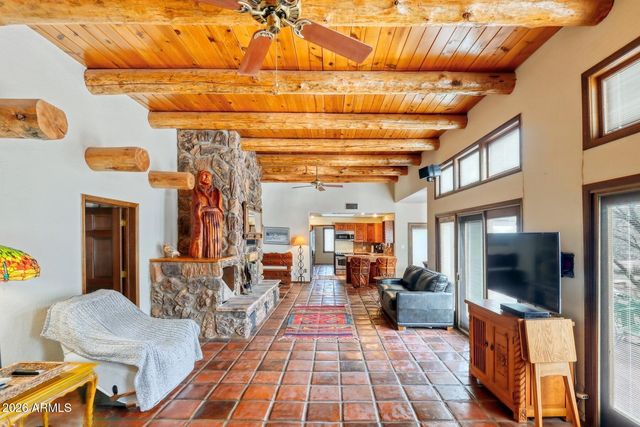 1366 E COTTONWOOD Lane, Huachuca City, AZ 85616