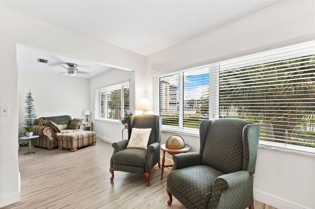 100 BLUFF VIEW DRIVE 207B, Belleair Bluffs, FL 33770