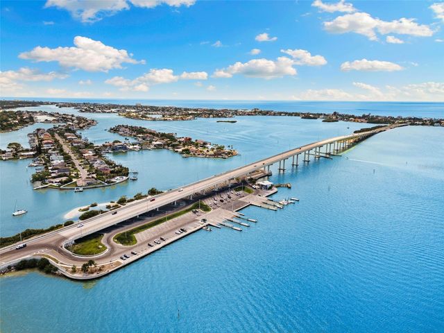 100 BLUFF VIEW DRIVE 207B, Belleair Bluffs, FL 33770