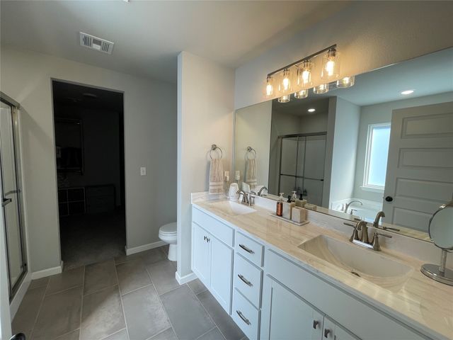 3721 N 39th Street, Broken Arrow, OK 74014