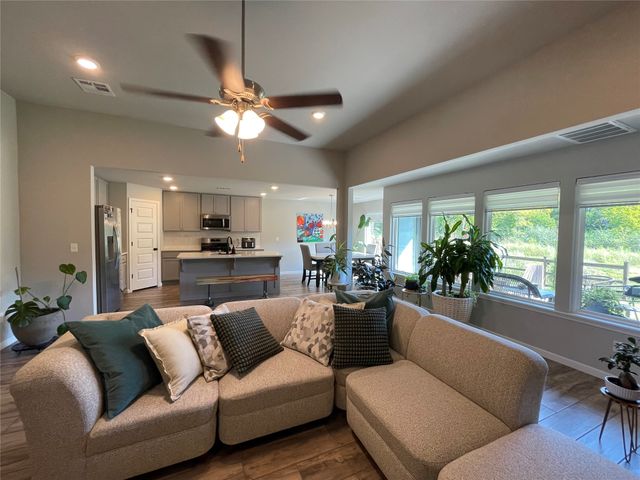 3721 N 39th Street, Broken Arrow, OK 74014