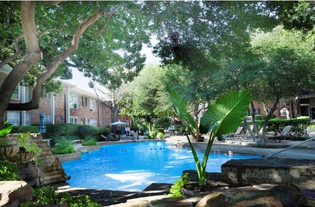 3031 Mahanna Springs Drive, Dallas, TX 75235