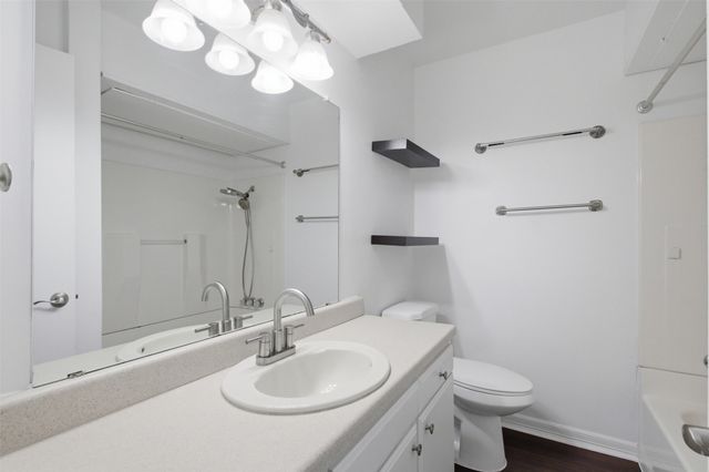 3031 Mahanna Springs Drive, Dallas, TX 75235