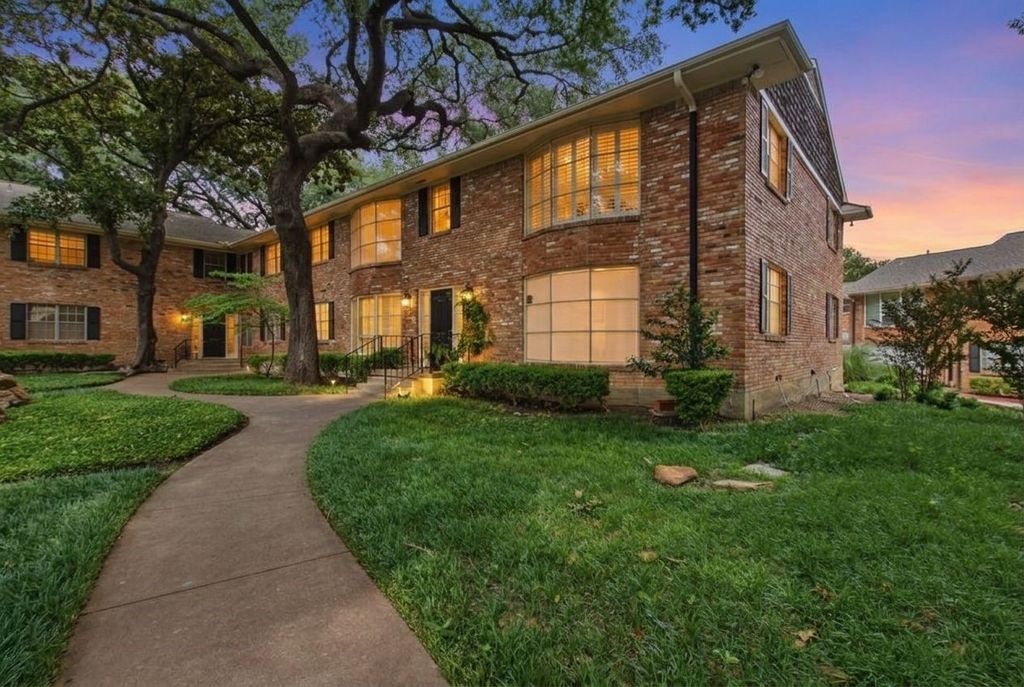 3031 Mahanna Springs Drive, Dallas, TX 75235
