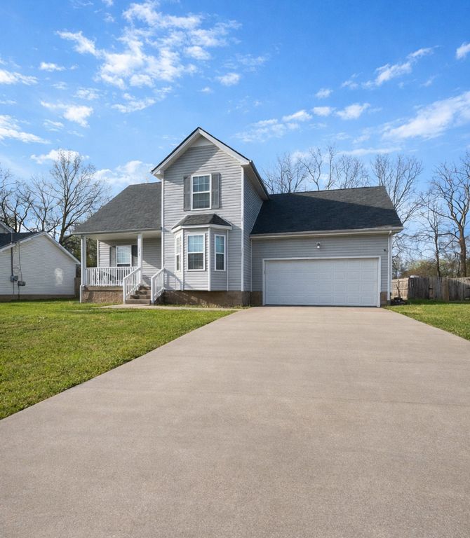 1437 Addison Dr, Clarksville, TN 37042