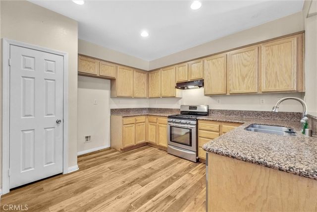 1927 Kenton, Riverside, CA 92501