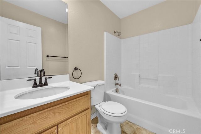 1927 Kenton, Riverside, CA 92501