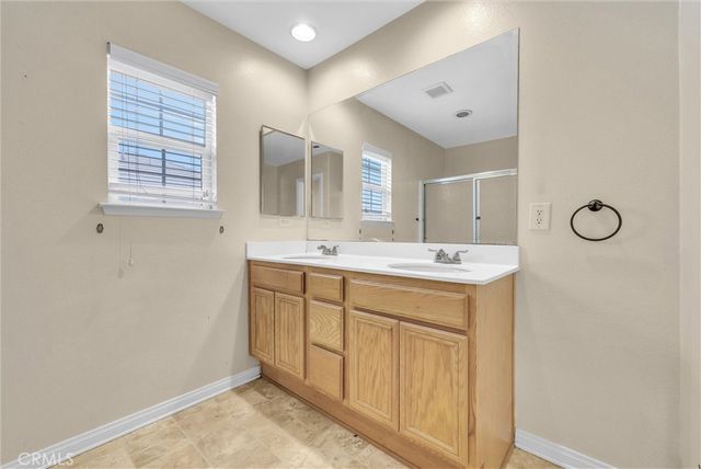 1927 Kenton, Riverside, CA 92501