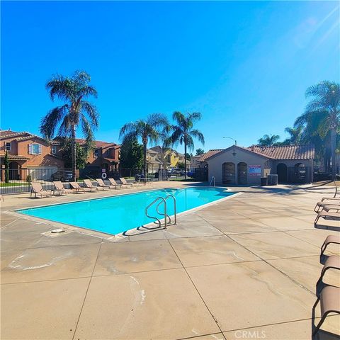 1927 Kenton, Riverside, CA 92501