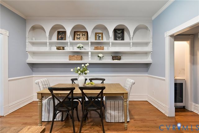 2105 Grove Ave, Richmond, VA 23220