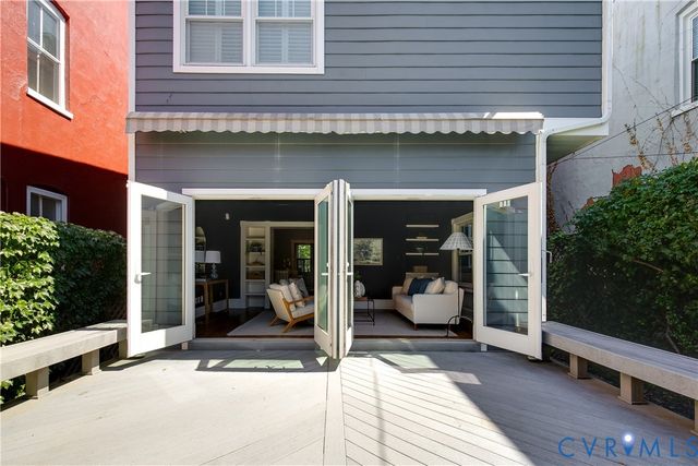 2105 Grove Ave, Richmond, VA 23220