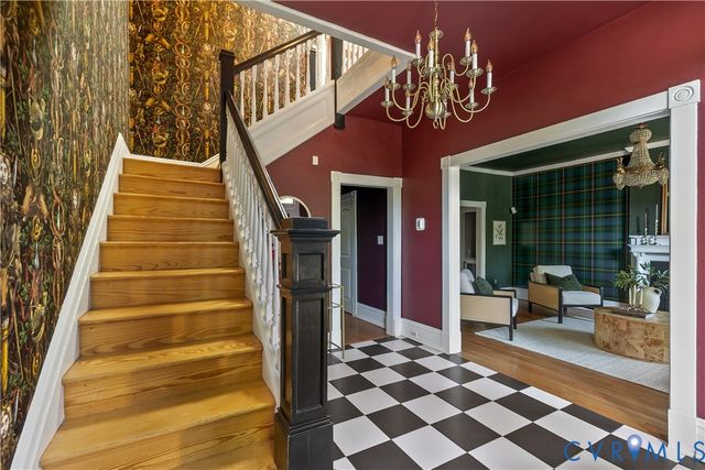 2105 Grove Ave, Richmond, VA 23220